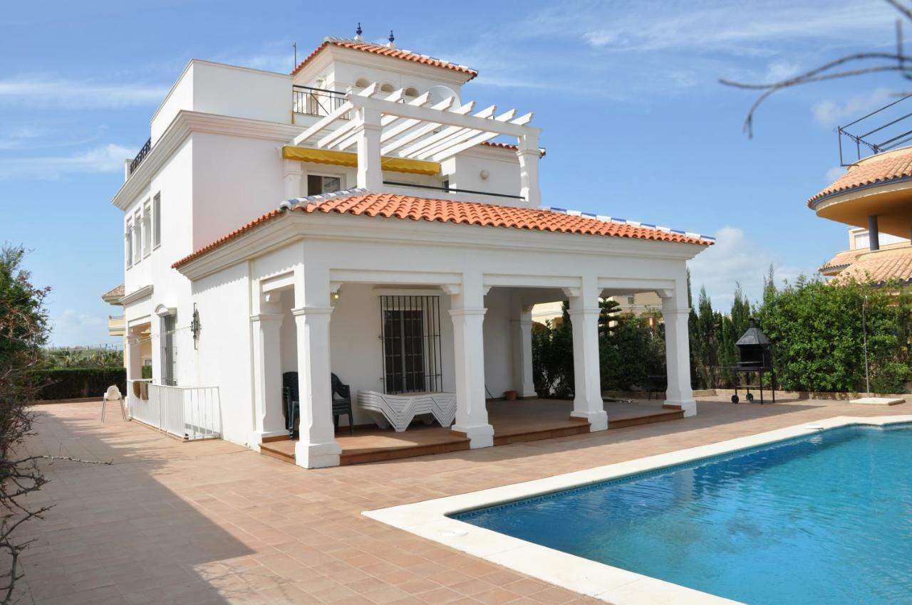Canela With Heated Pool, Piscina Climatizada Isla Canela